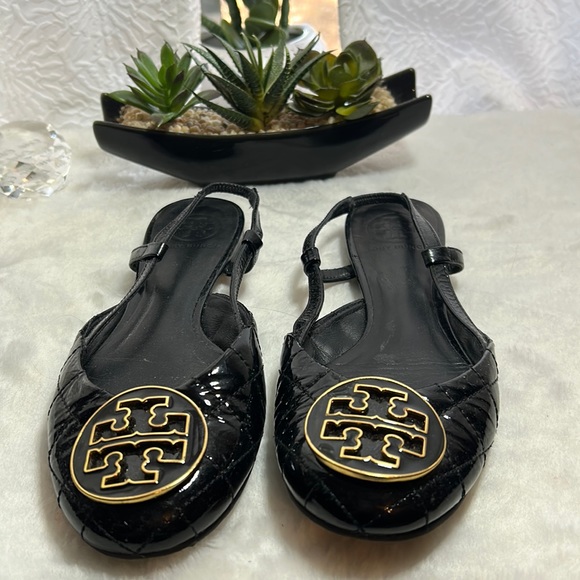 Shoes - Used Flats Tory Burch